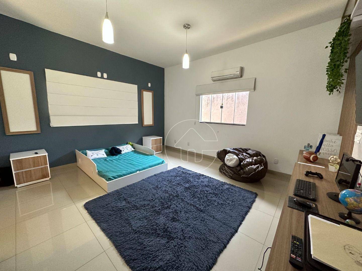 Casa à venda com 3 quartos, 350m² - Foto 7