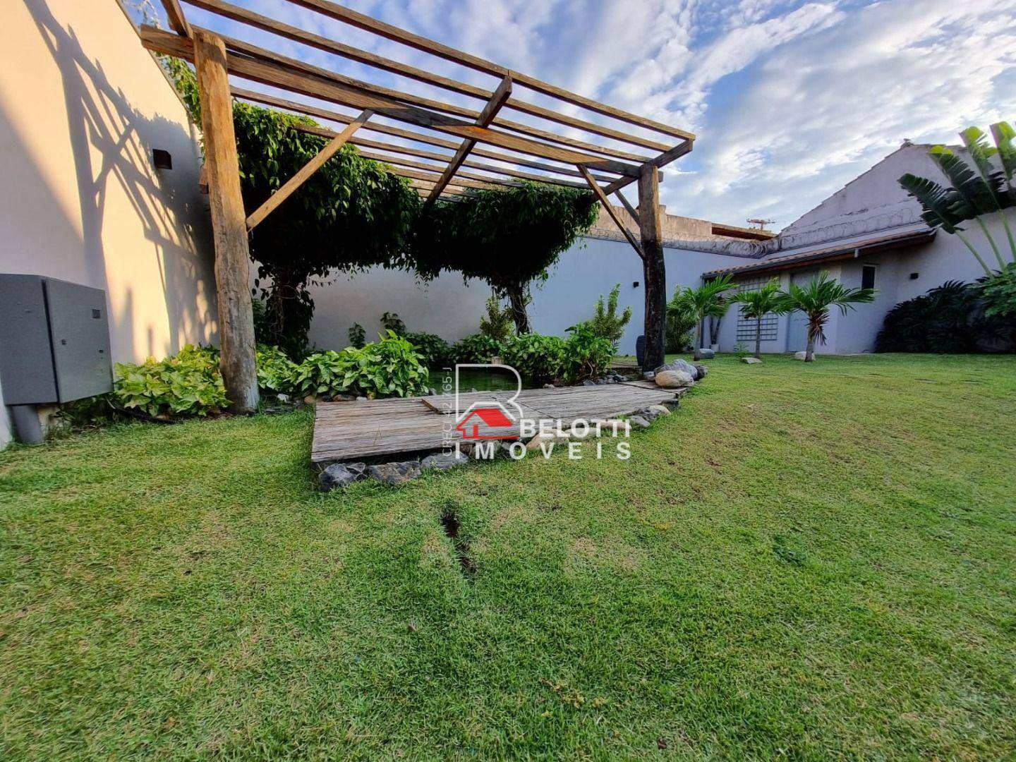 Casa, 3 quartos, 220 m² - Foto 2