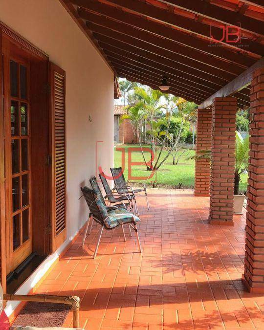 Chácara à venda e aluguel com 3 quartos, 220m² - Foto 5