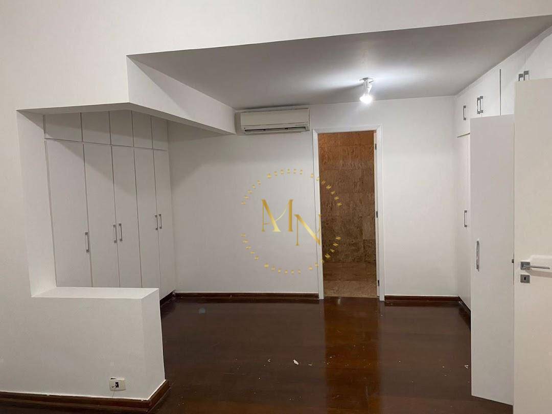 Casa à venda e aluguel com 4 quartos, 450m² - Foto 5