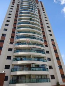 Apartamento para alugar com 3 quartos, 107m² - Foto 9