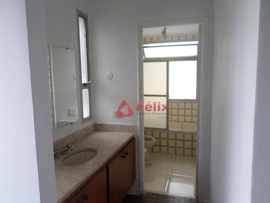 Apartamento à venda com 3 quartos, 146m² - Foto 26