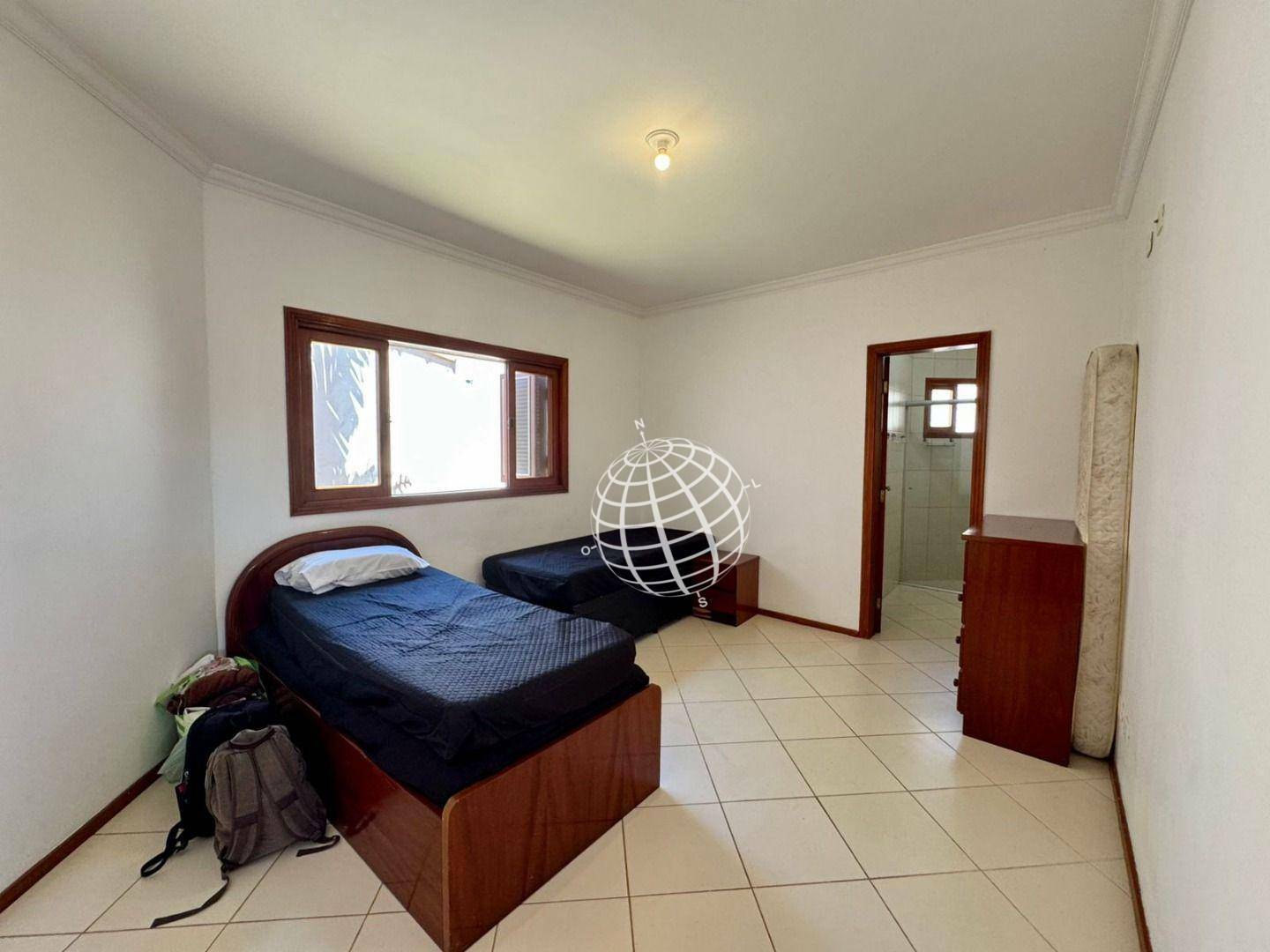 Casa à venda com 2 quartos, 182m² - Foto 25