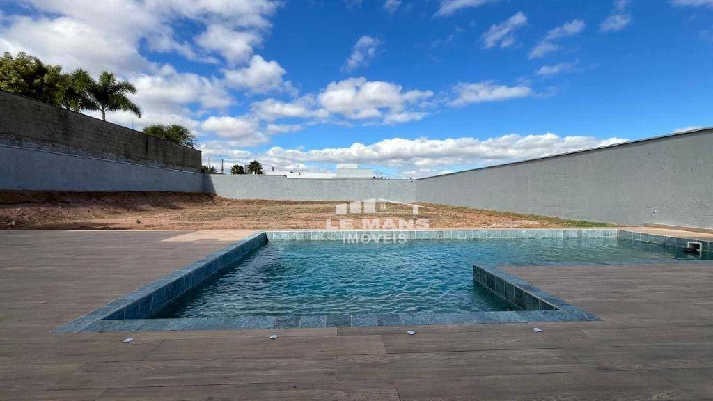 Casa de Condomínio à venda com 4 quartos, 269m² - Foto 15
