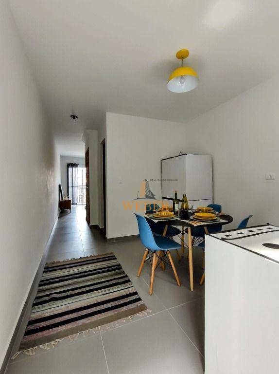 Casa à venda com 2 quartos, 82m² - Foto 3