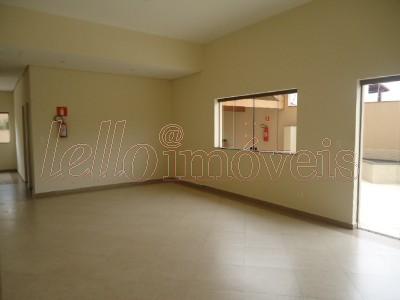 Apartamento para alugar com 2 quartos, 127m² - Foto 12