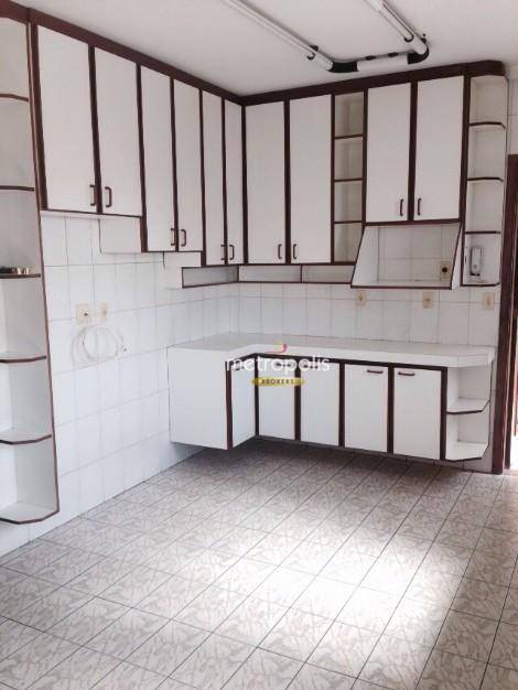 Apartamento à venda com 3 quartos, 150m² - Foto 4