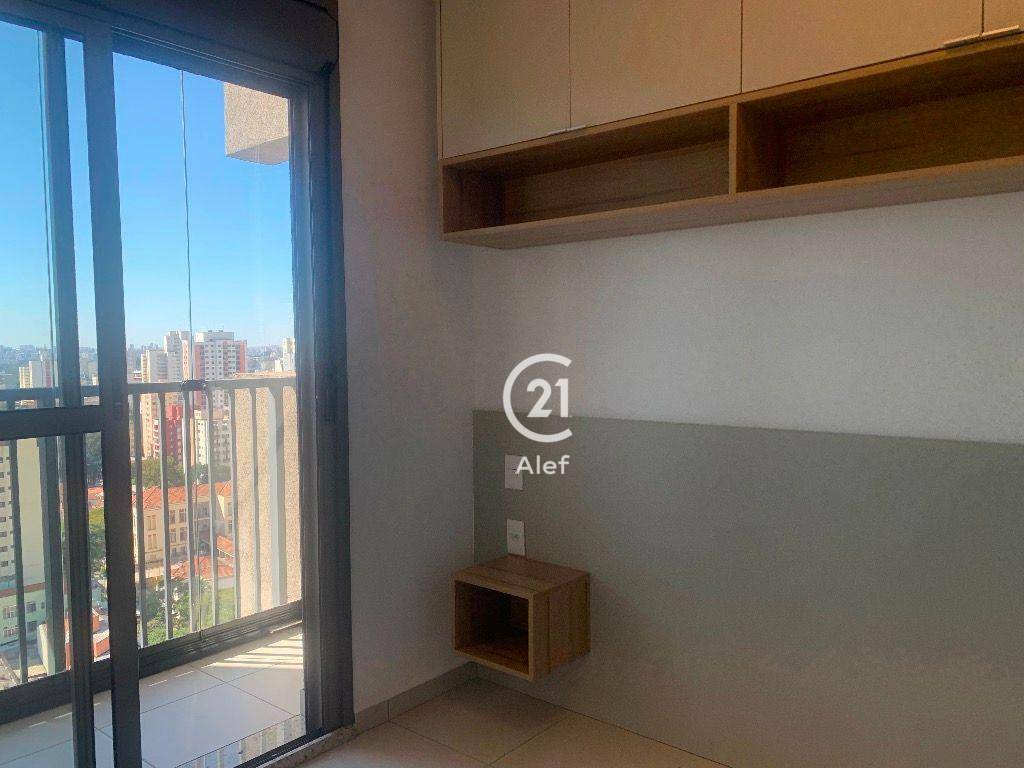 Apartamento à venda com 2 quartos, 70m² - Foto 7