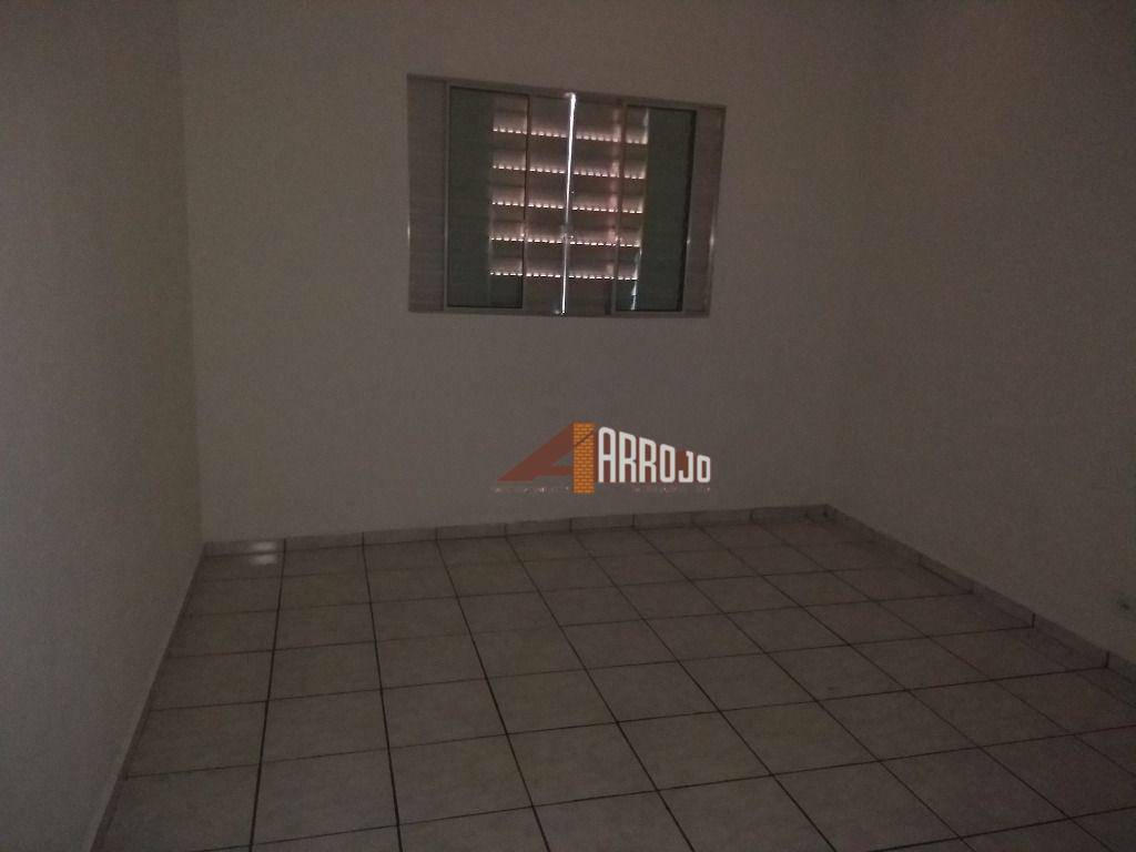 Sobrado à venda com 2 quartos, 74m² - Foto 3