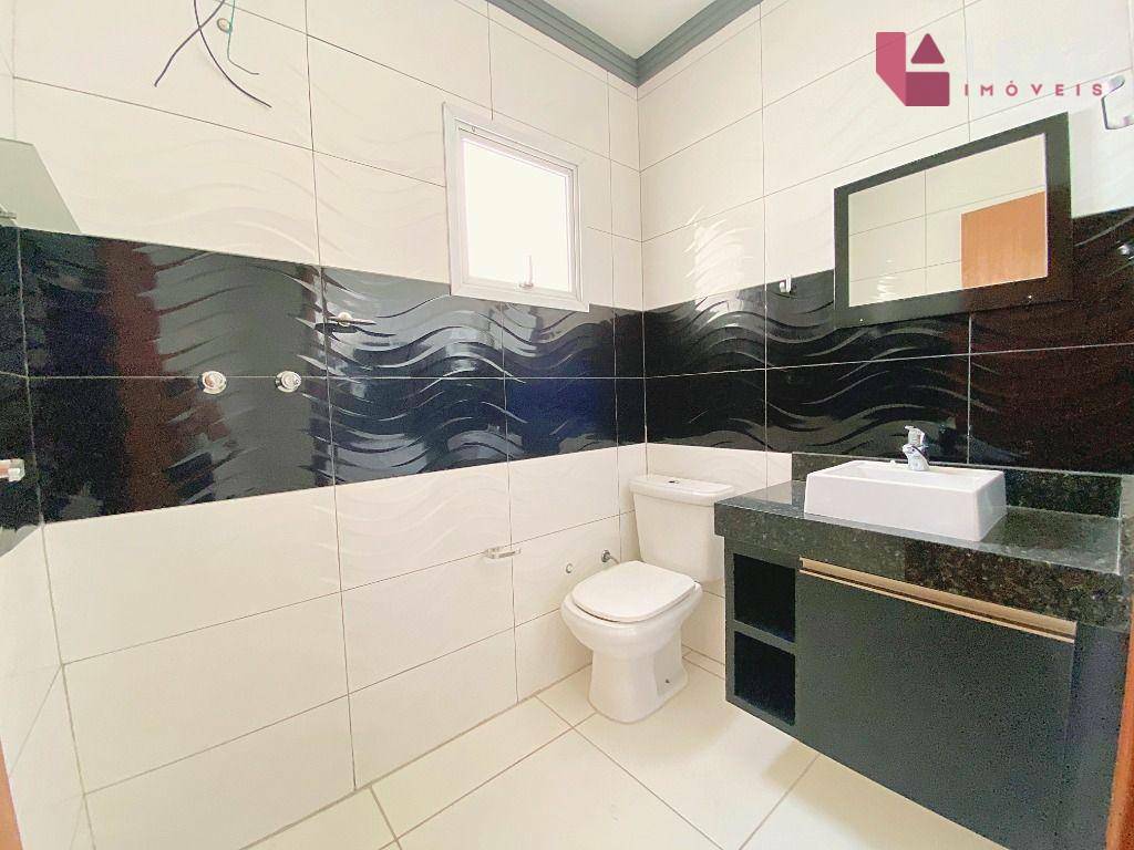 Apartamento para alugar com 2 quartos, 74m² - Foto 16