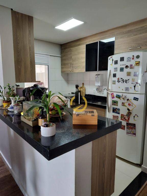 Apartamento à venda com 3 quartos, 84m² - Foto 5