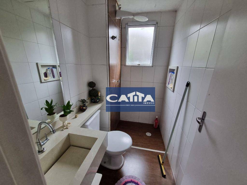 Apartamento para alugar com 2 quartos, 41m² - Foto 6