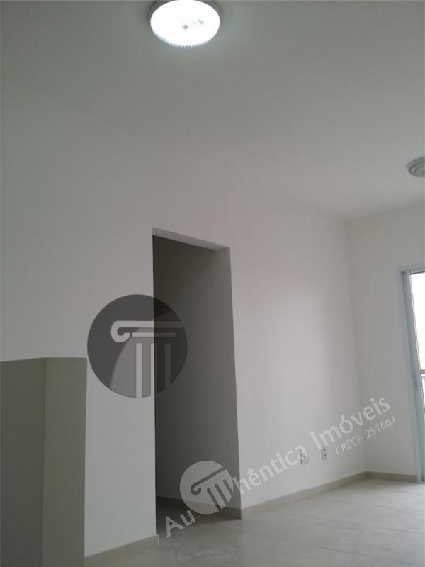 Apartamento à venda com 3 quartos, 65m² - Foto 2