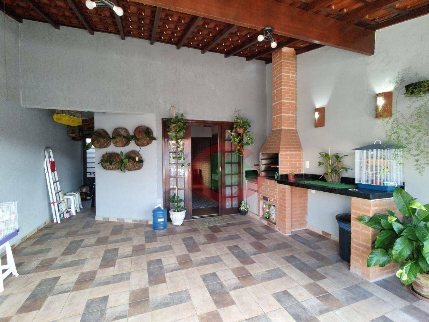 Casa à venda com 2 quartos, 82m² - Foto 3