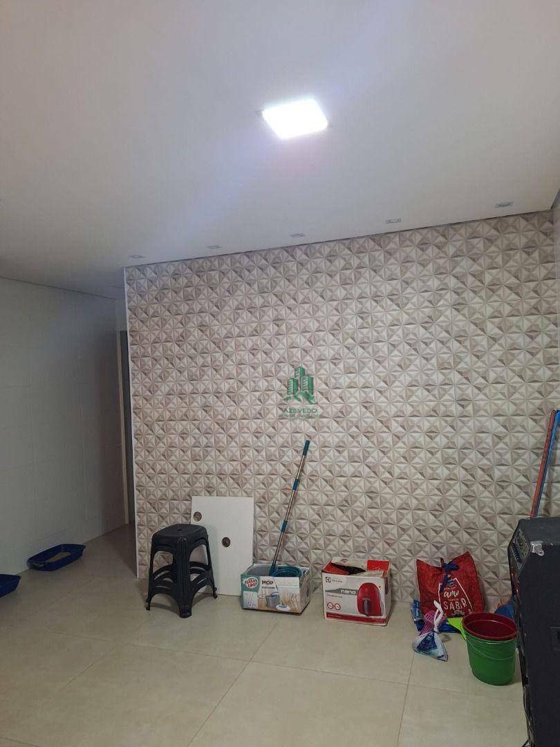 Casa à venda com 4 quartos, 125m² - Foto 18