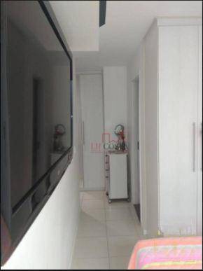 Apartamento à venda com 2 quartos, 70m² - Foto 11