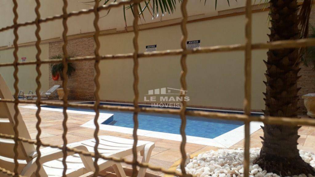 Apartamento à venda com 2 quartos, 66m² - Foto 11