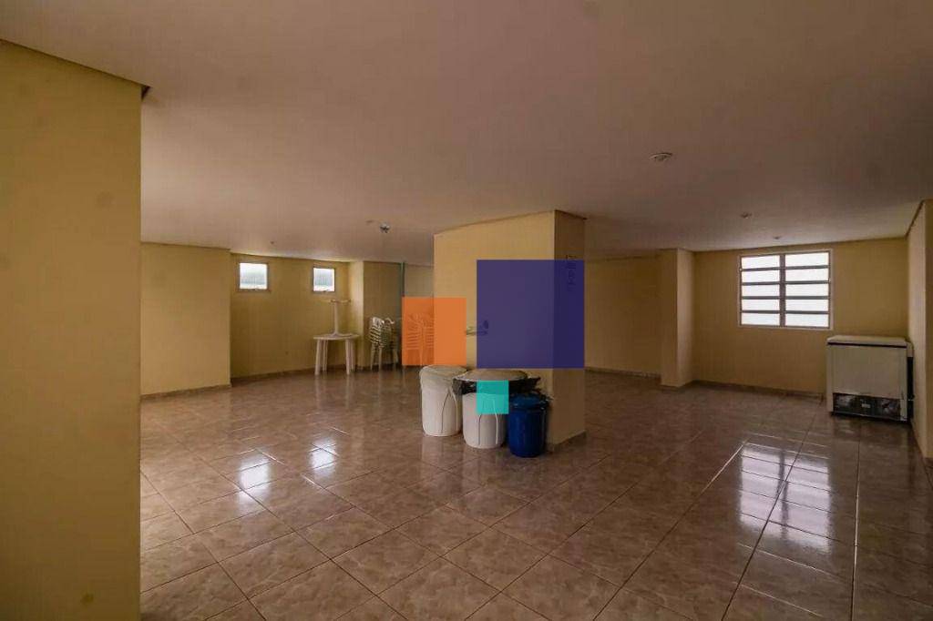 Apartamento à venda com 2 quartos, 65m² - Foto 18