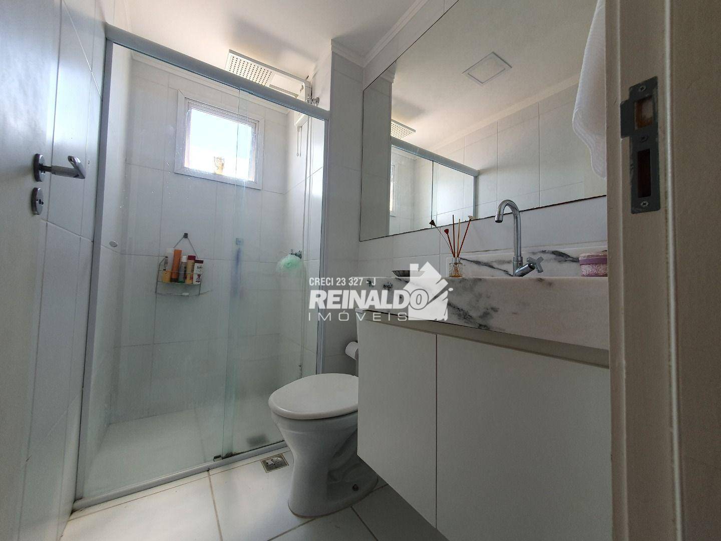 Apartamento à venda com 2 quartos, 62m² - Foto 9