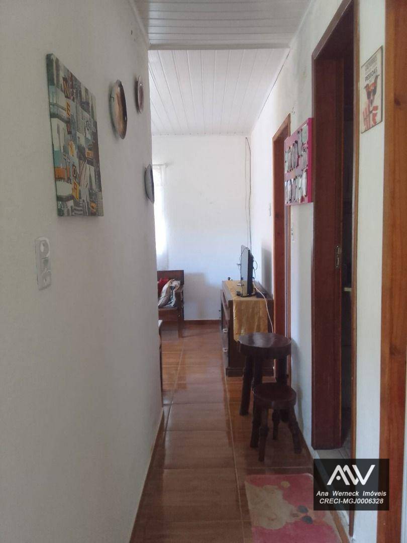 Chácara à venda com 2 quartos, 70m² - Foto 12