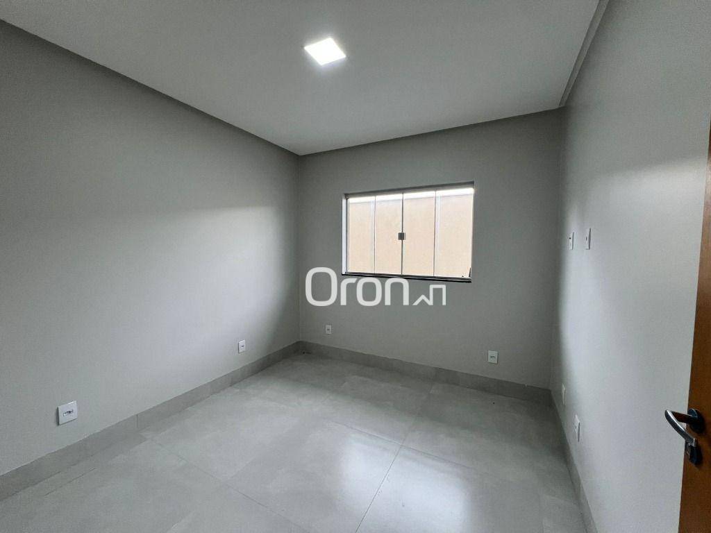 Sobrado à venda com 4 quartos, 133m² - Foto 1