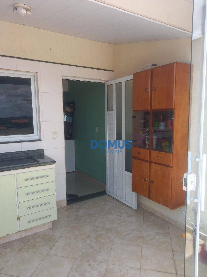 Sobrado à venda com 4 quartos, 187m² - Foto 4