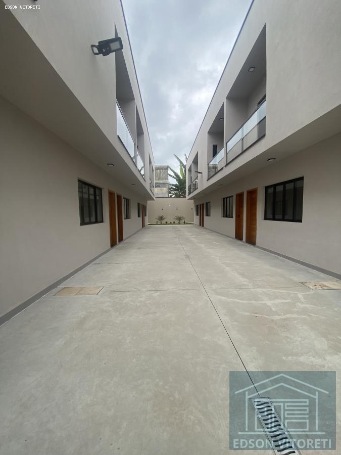 Sobrado à venda com 2 quartos, 96m² - Foto 28