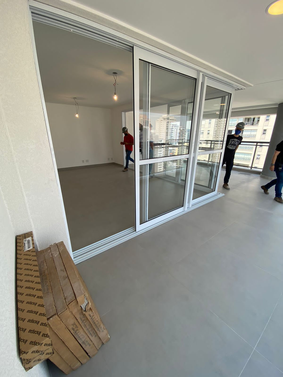 Apartamento à venda com 3 quartos, 170m² - Foto 4