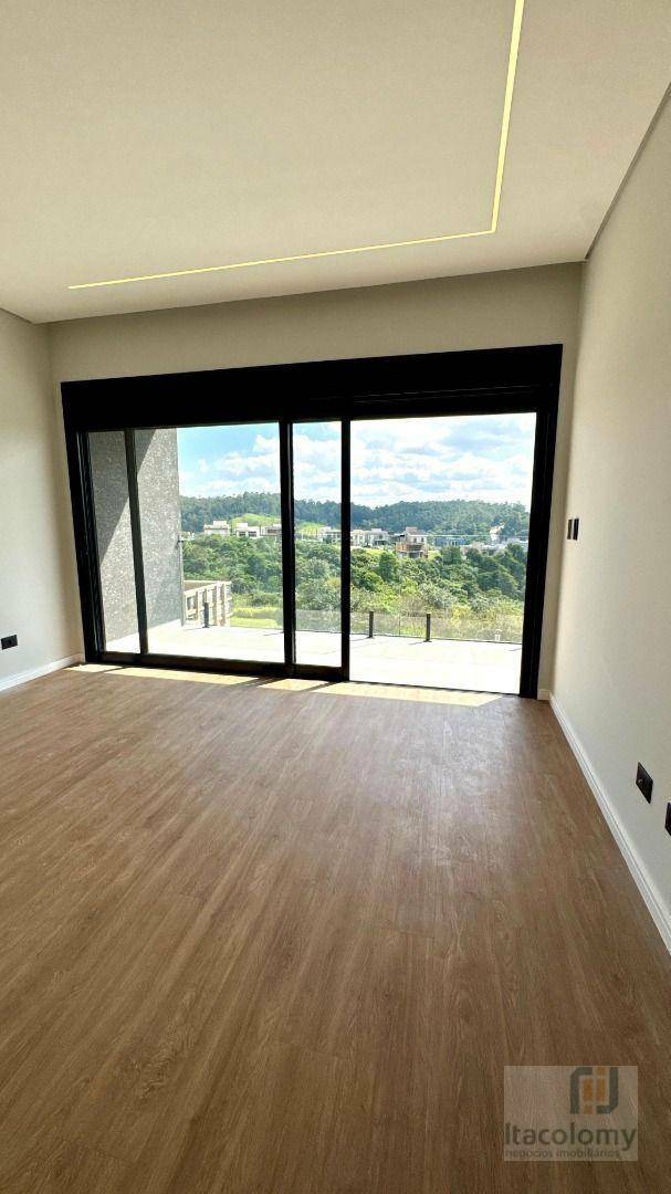 Casa de Condomínio à venda com 4 quartos, 300m² - Foto 10