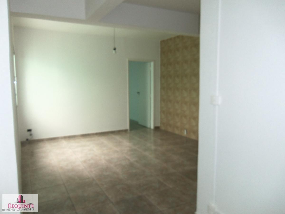 Casa para alugar com 1 quarto, 90m² - Foto 5