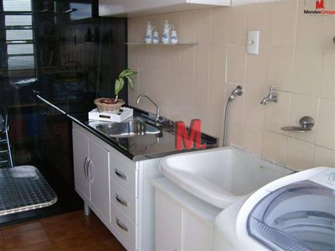 Apartamento à venda com 3 quartos, 128m² - Foto 35