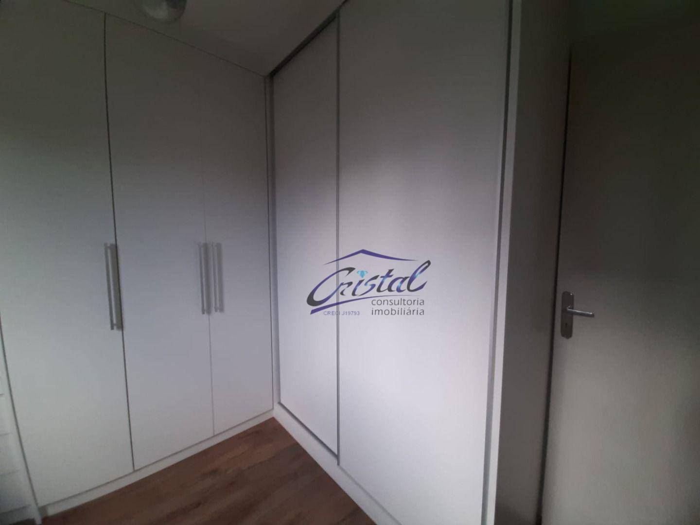 Apartamento para alugar com 2 quartos, 68m² - Foto 18