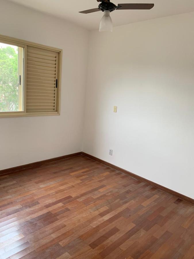 Apartamento para alugar com 4 quartos, 133m² - Foto 16