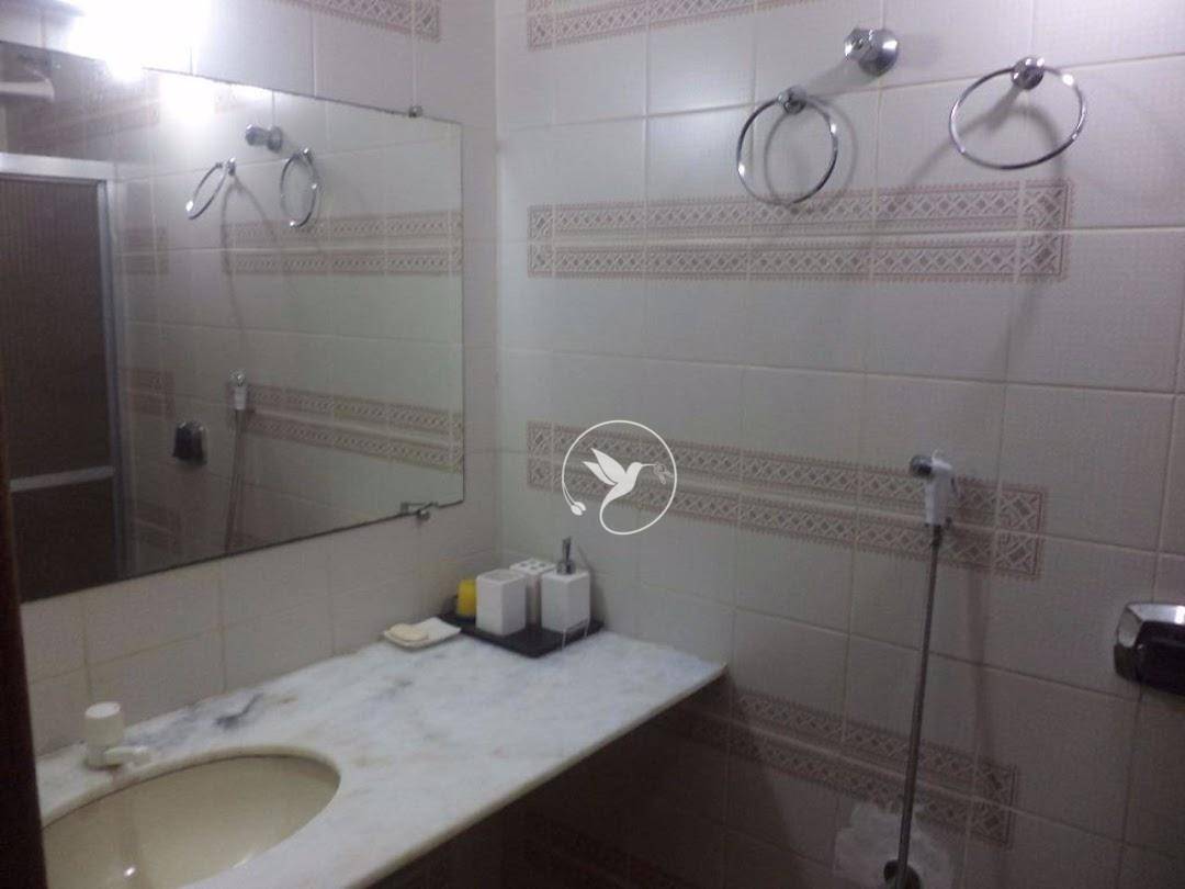 Apartamento à venda com 3 quartos, 70m² - Foto 13