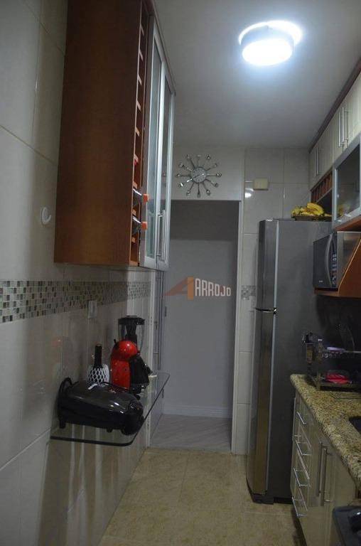 Apartamento à venda com 2 quartos, 47m² - Foto 15