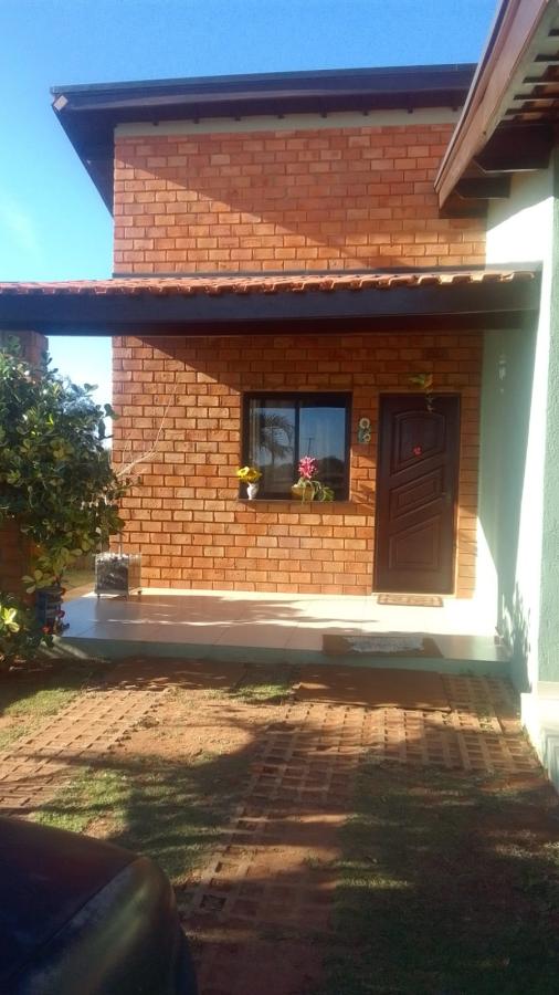 Casa de Condomínio à venda com 3 quartos, 175m² - Foto 2