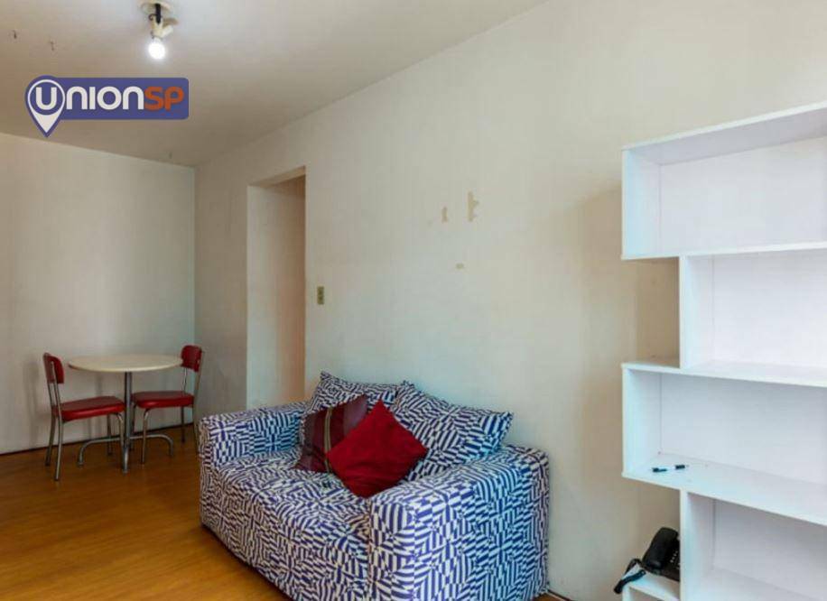 Apartamento à venda com 1 quarto, 38m² - Foto 2