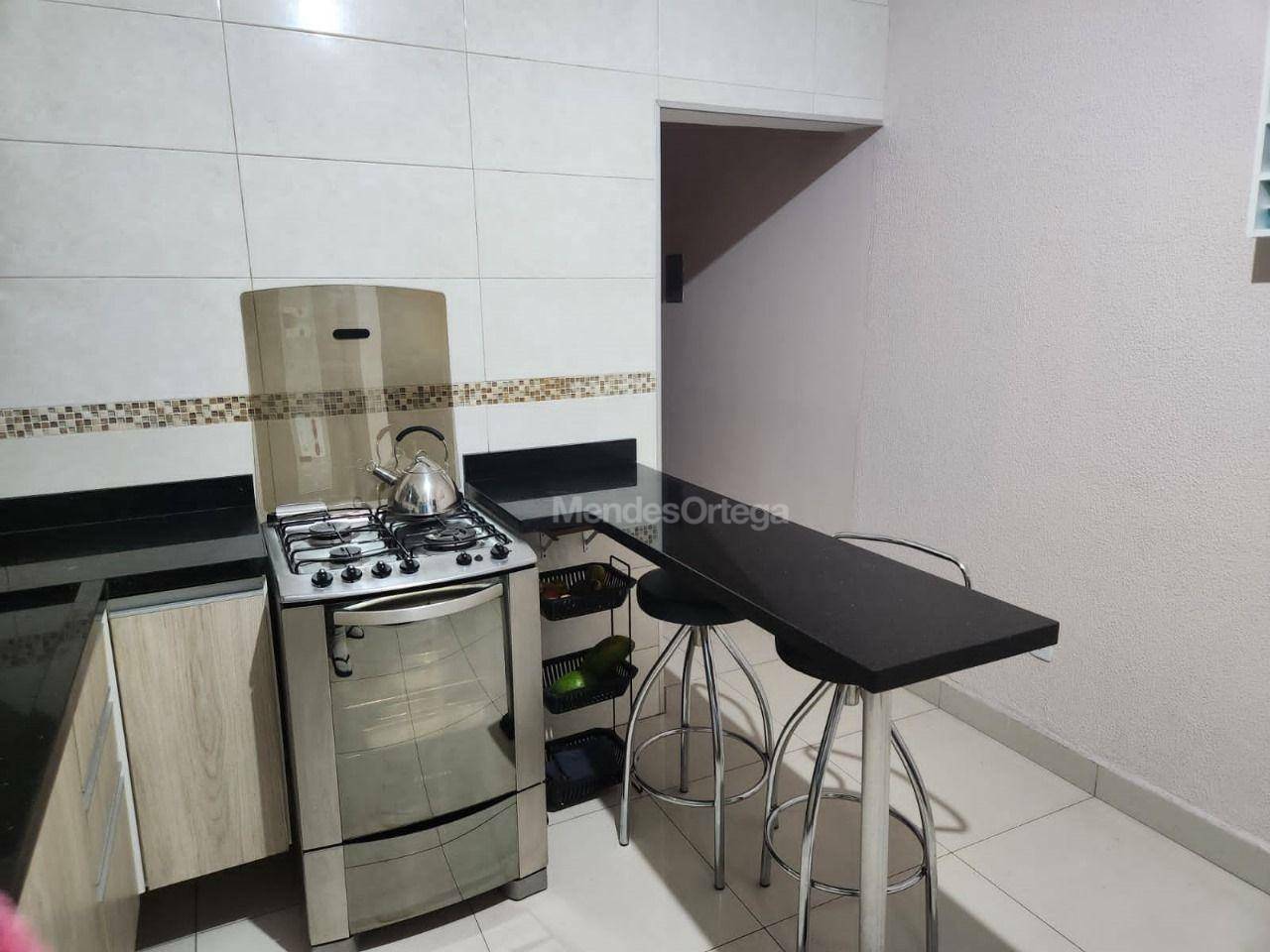 Casa à venda com 2 quartos, 187m² - Foto 8