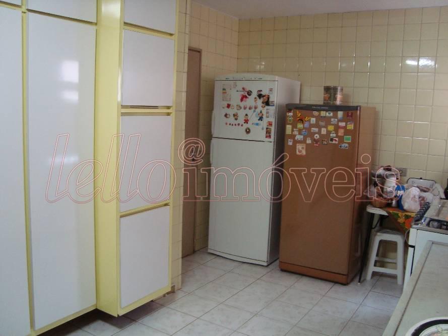 Apartamento à venda com 3 quartos, 147m² - Foto 15