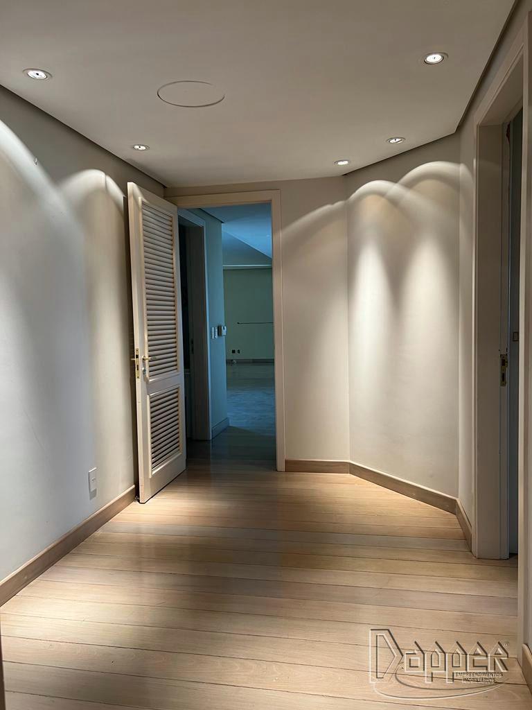 Apartamento à venda com 3 quartos, 301m² - Foto 7