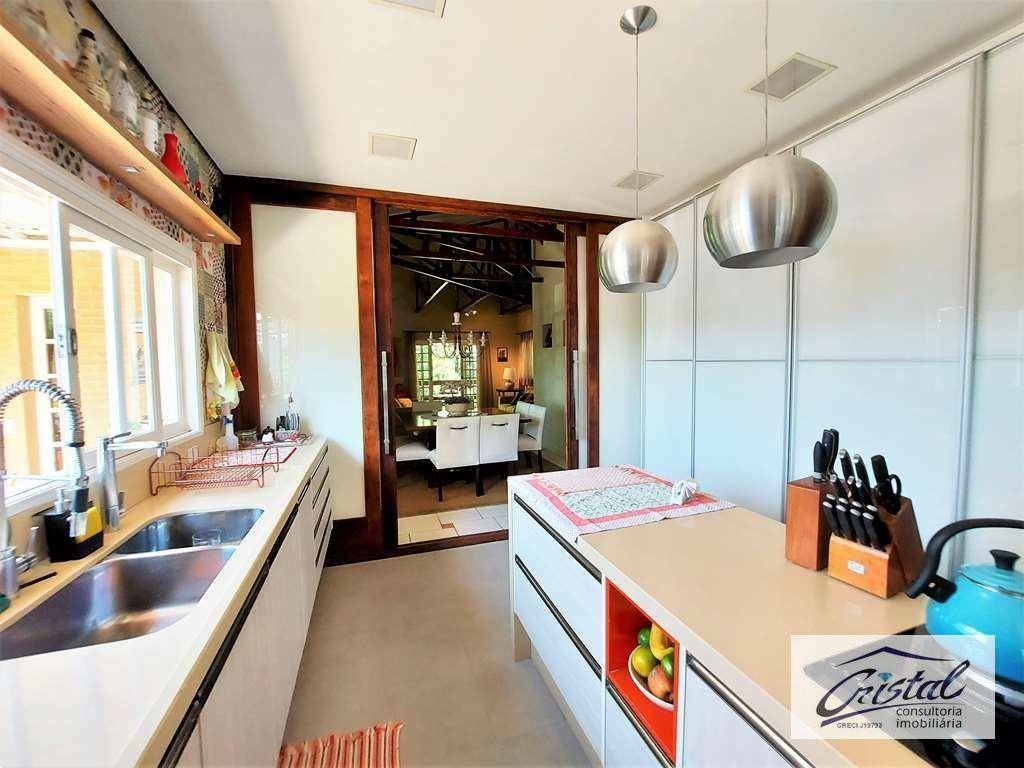 Casa de Condomínio à venda com 4 quartos, 322m² - Foto 13