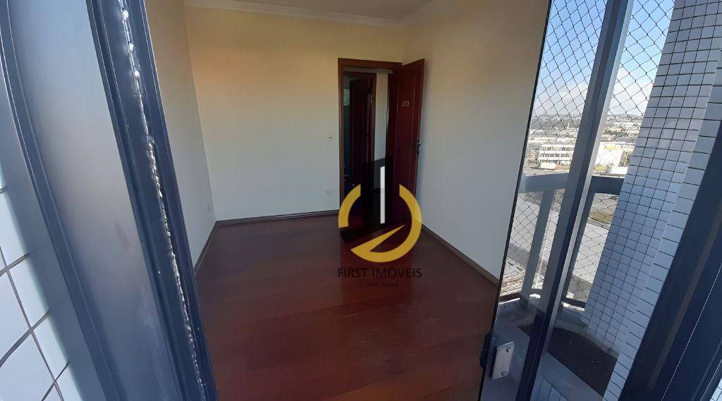 Apartamento à venda com 3 quartos, 96m² - Foto 10