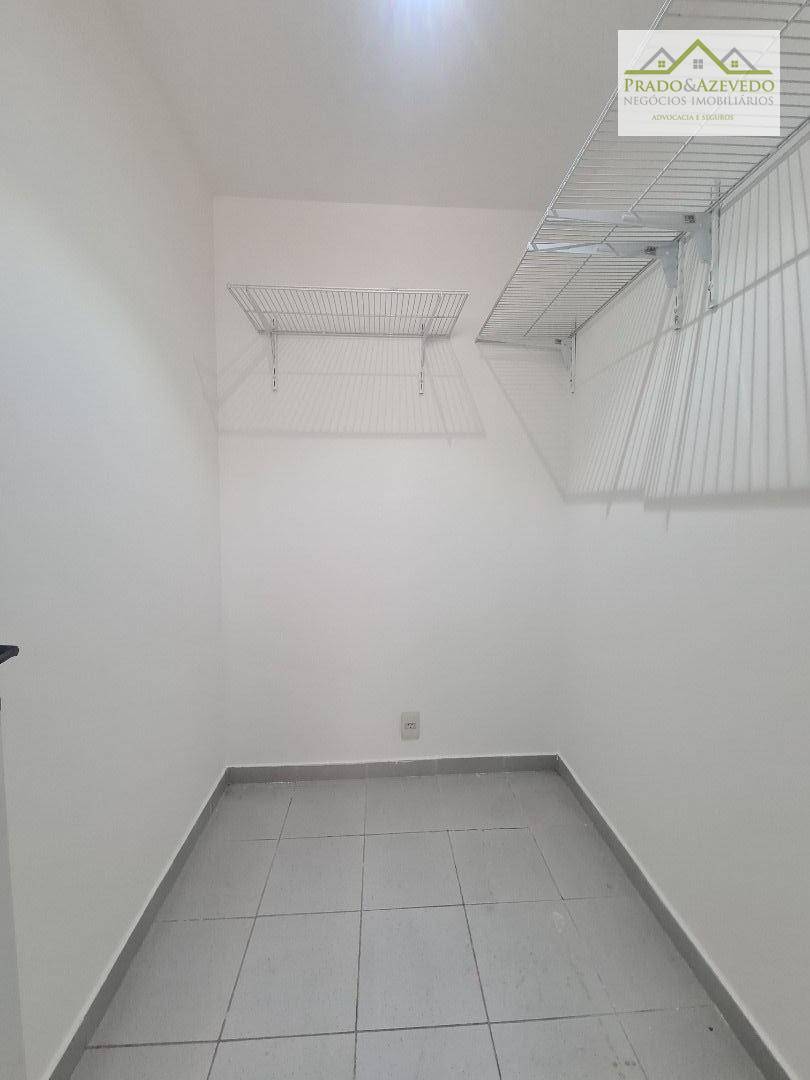 Apartamento para alugar com 3 quartos, 94m² - Foto 12