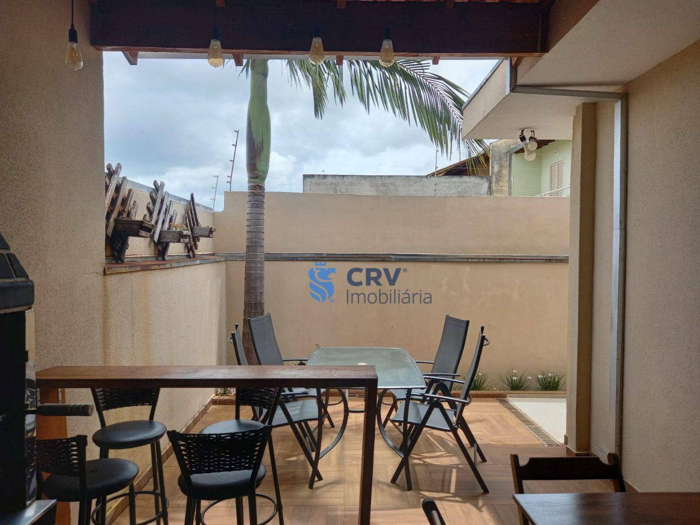 Casa à venda com 3 quartos, 96m² - Foto 8