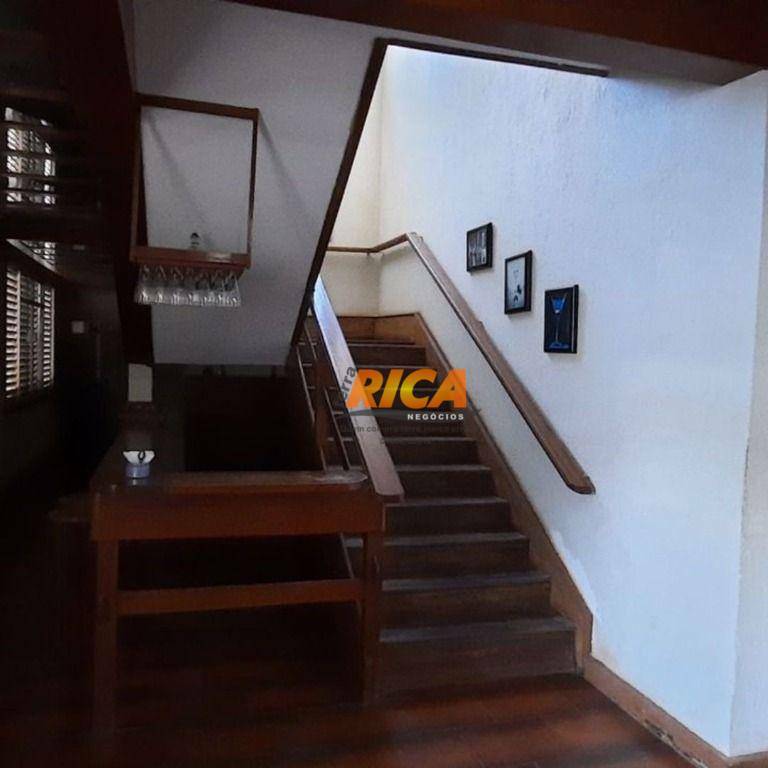 Casa à venda com 7 quartos, 416m² - Foto 5