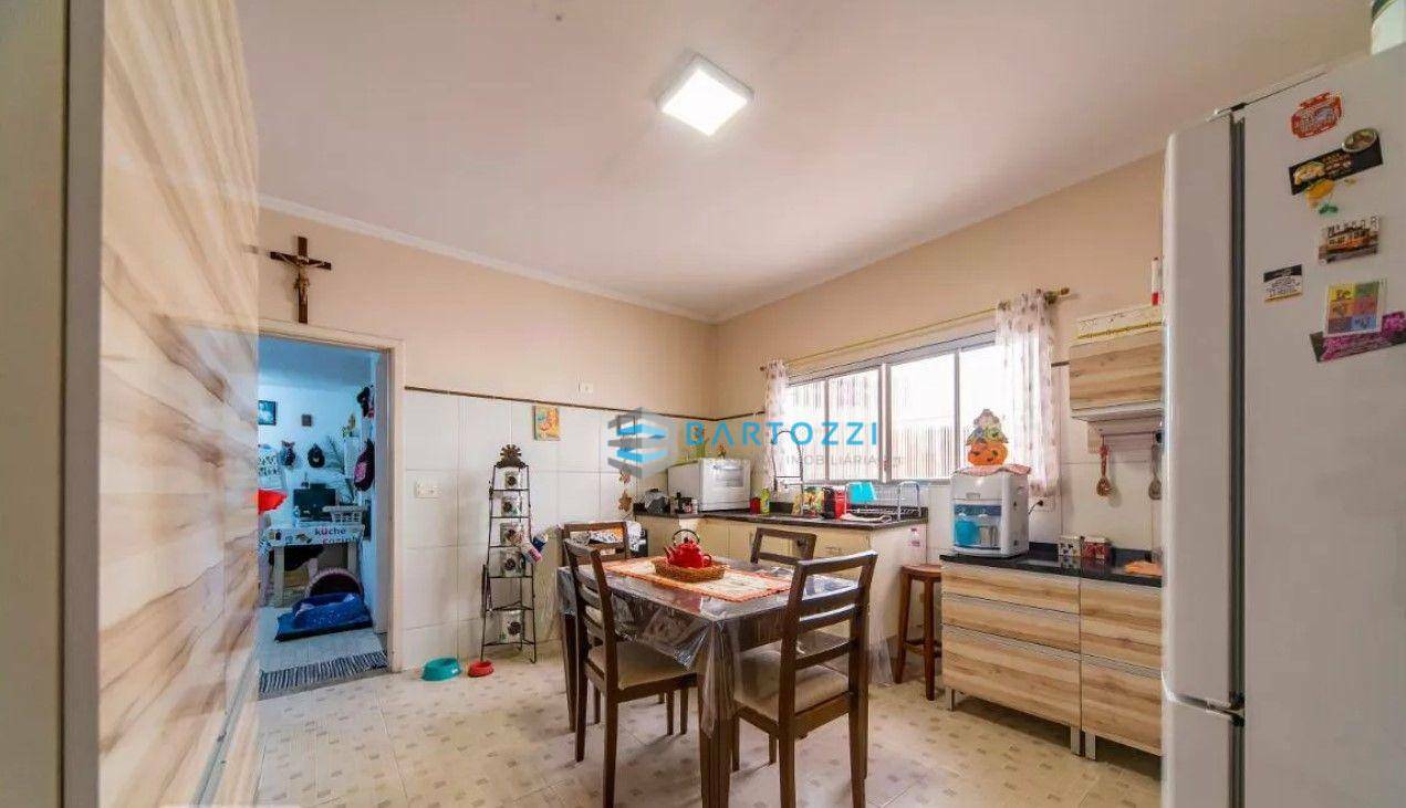 Casa à venda com 3 quartos, 260M2 - Foto 15