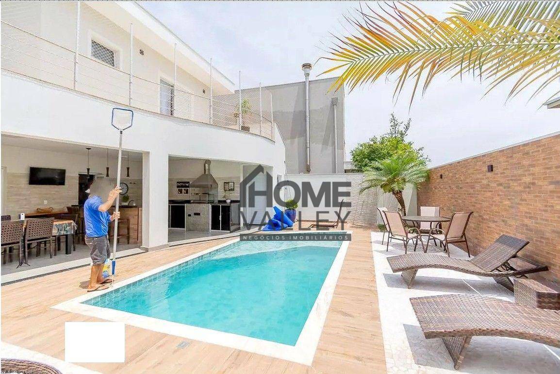 Casa de Condomínio à venda com 4 quartos, 312m² - Foto 18