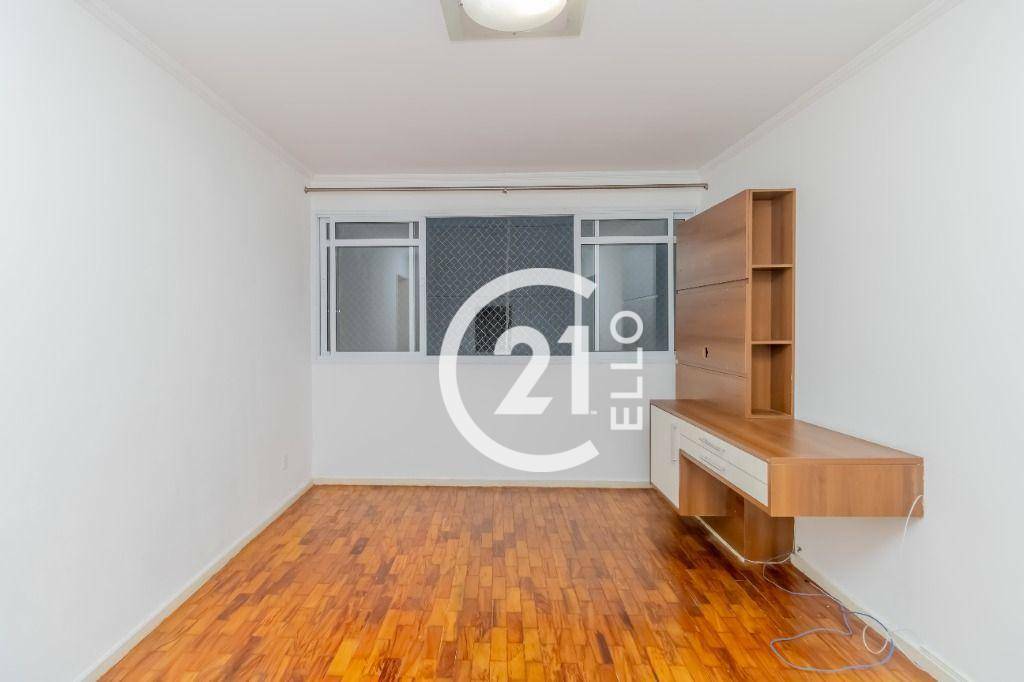 Apartamento à venda com 2 quartos, 67m² - Foto 2