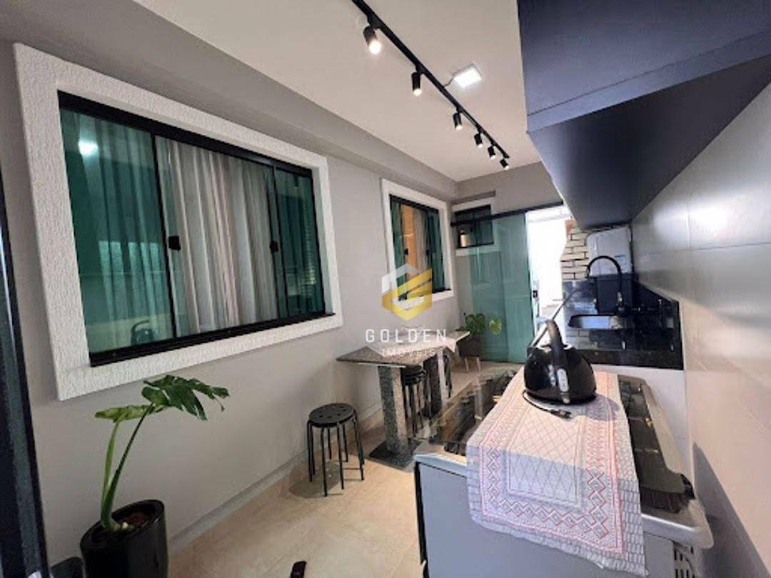 Casa à venda com 2 quartos, 119m² - Foto 9