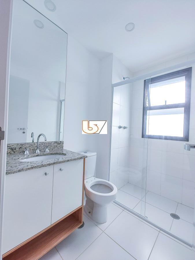 Apartamento para alugar com 3 quartos, 102m² - Foto 3